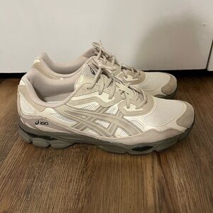 ASICS Men’s Sneakers